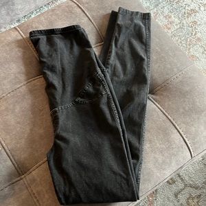 Maternity stretchy pants